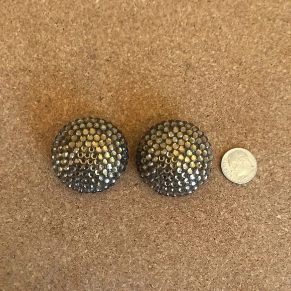 Vintage brown Crystal clip Ons - Picture 5 of 5